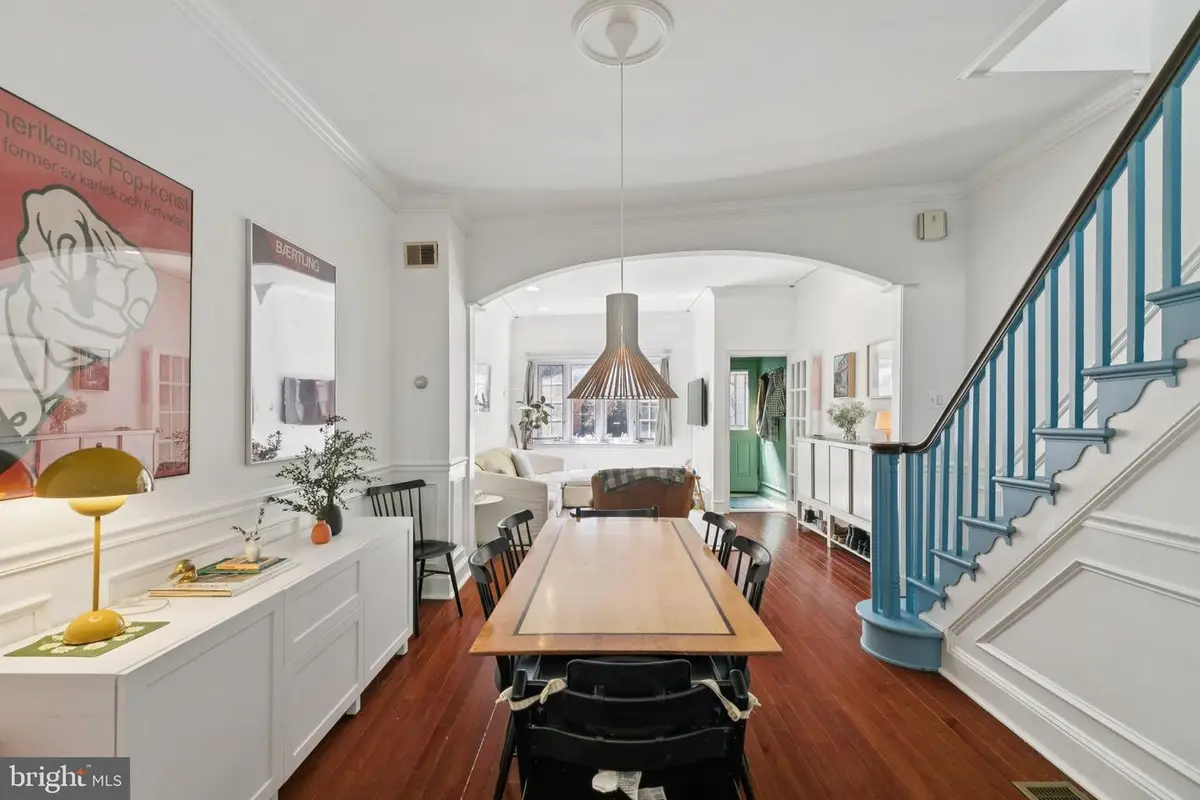 733 Montrose St, Philadelphia, PA 19147 - #1