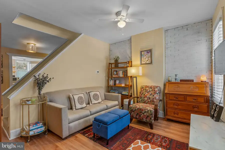 1046 S Dorrance St, Philadelphia, PA 19146 - #2