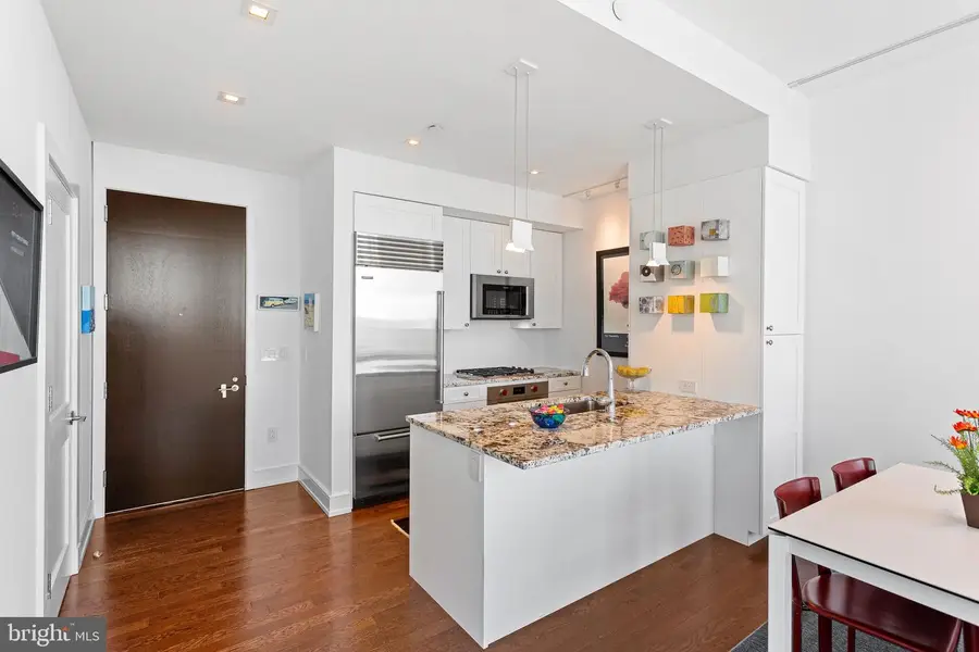 210-20 S 25th St #905, Philadelphia, PA 19103 - #2