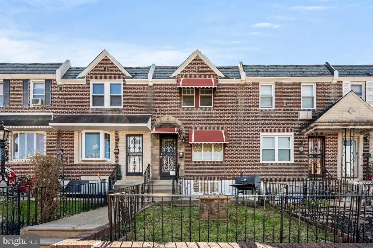 5421 Erdrick St, Philadelphia, PA 19124 - #1