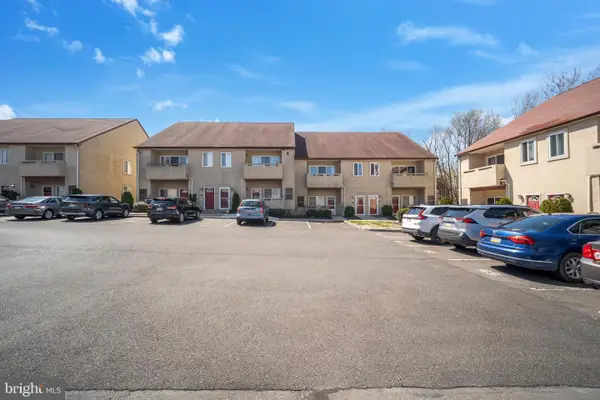 1630-90 Welsh Rd #40e, PHILADELPHIA, PA 19115