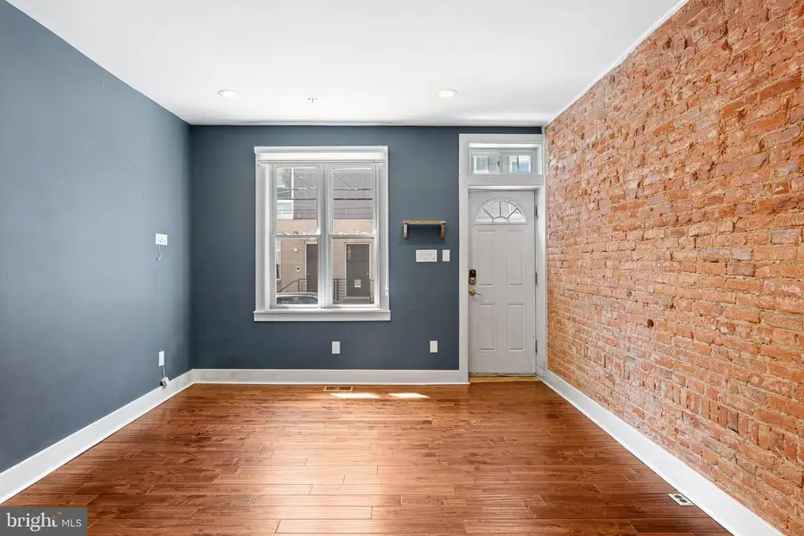 1233 N Lecount St, Philadelphia, PA 19121 - #2