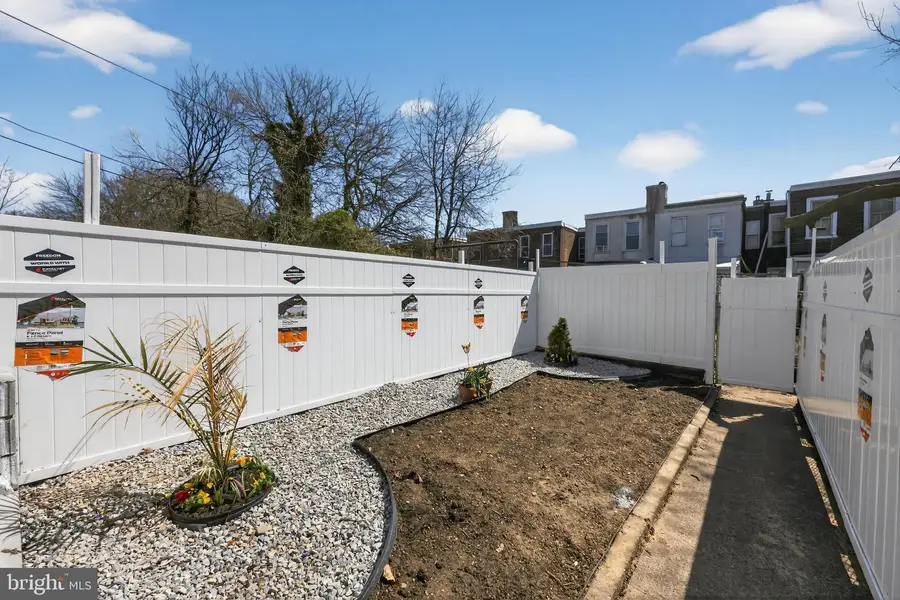 2046 Dennie St, Philadelphia, PA 19140 - #3
