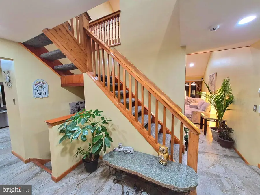 8908 Springview Rd, Philadelphia, PA 19111 - #3