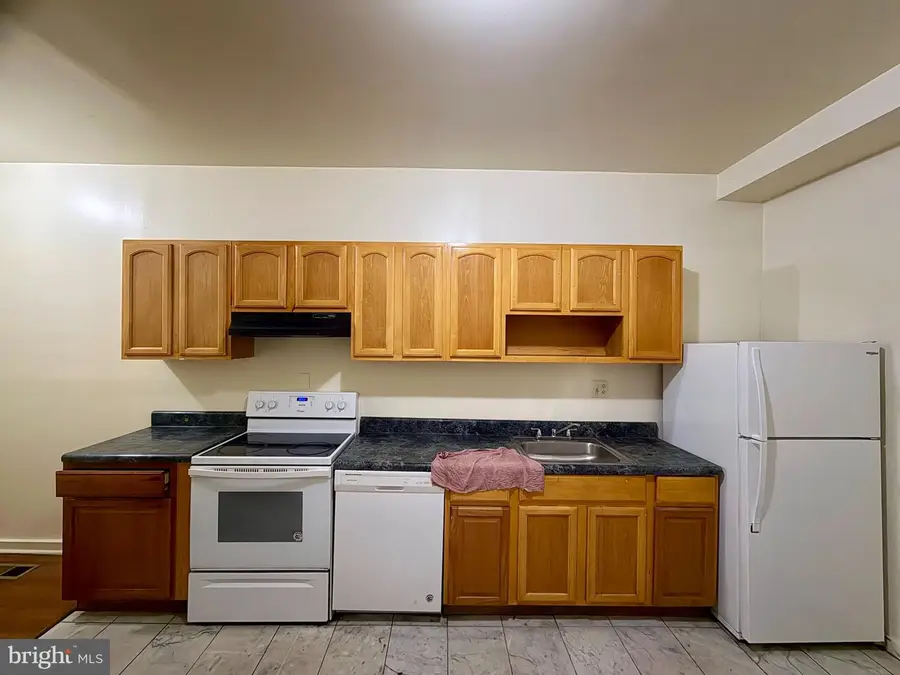 2244 N 12th St, Philadelphia, PA 19133 - #3