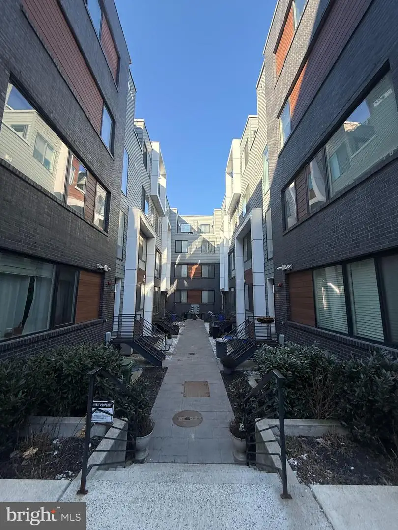 1647 E Eyre St #3, Philadelphia, PA 19125 - #2