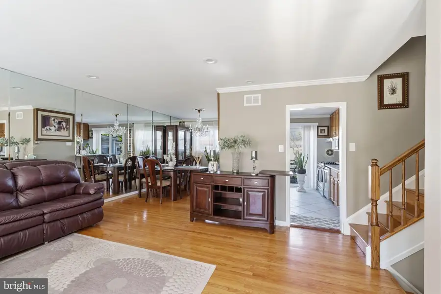 1111 Kent Ln, Philadelphia, PA 19115 - #3