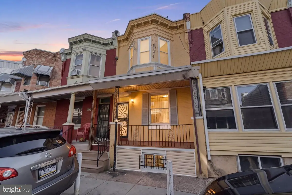 4537 N Colorado St, Philadelphia, PA 19140 - #1