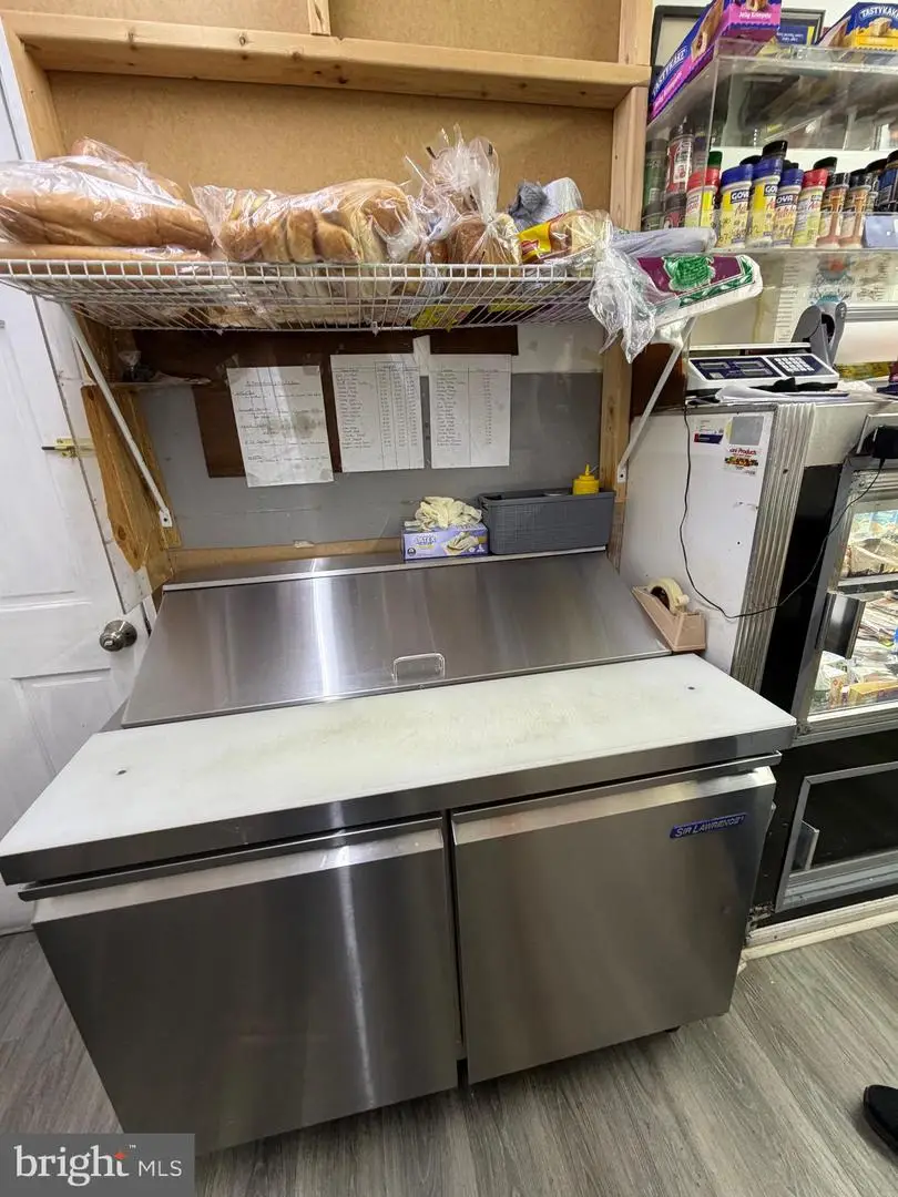 1431 S 58th St, Philadelphia, PA 19143 - #3