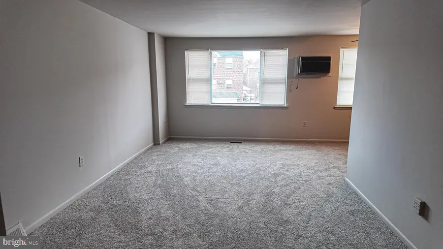 3978 Carteret Dr, Philadelphia, PA 19114 - #3