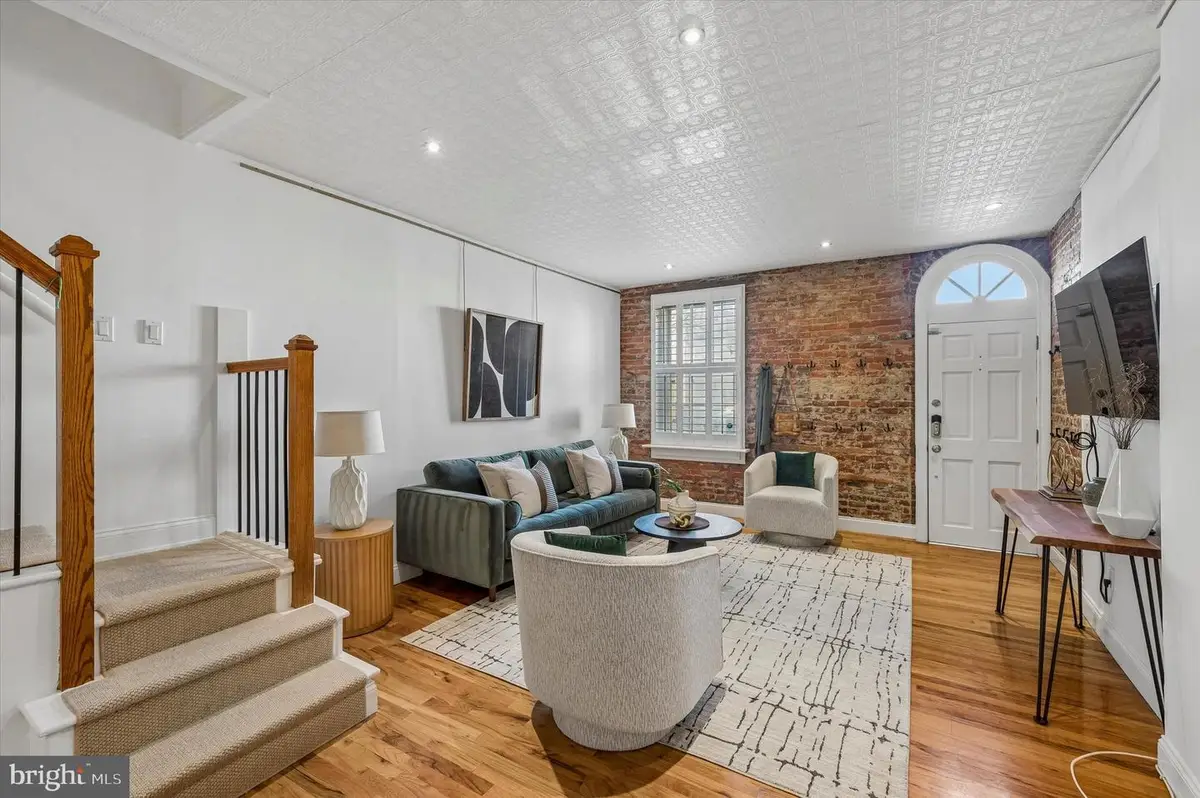 721 S 3rd St, Philadelphia, PA 19147 - #1