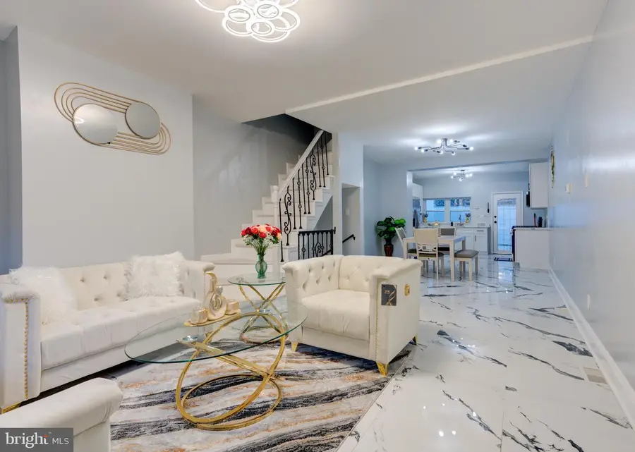 2226 Sepviva St, Philadelphia, PA 19125 - #2