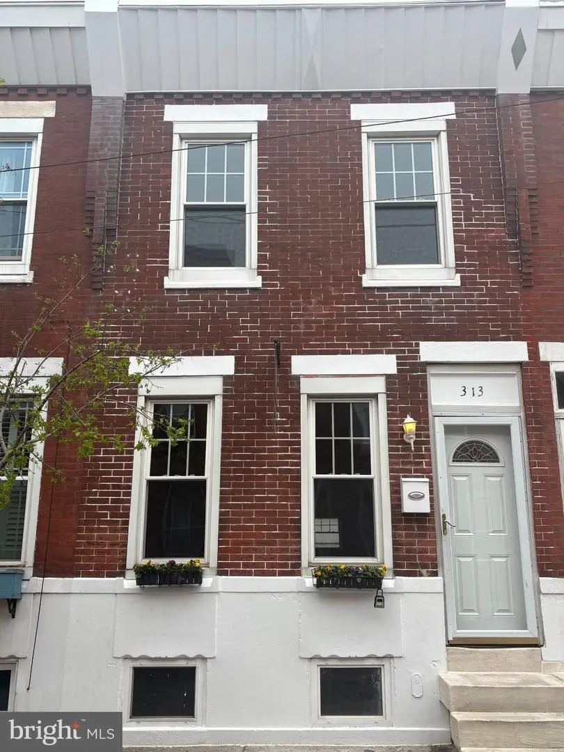 313 Daly St, Philadelphia, PA 19148 - #2