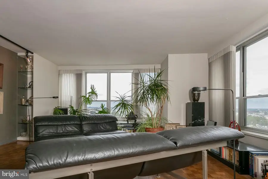 224-30 W. Rittenhouse Sq #1410, Philadelphia, PA 19103 - #3