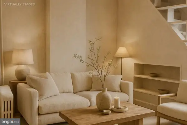 24 W Johnson St, PHILADELPHIA, PA 19144