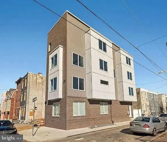 623 N 36th St, Philadelphia, PA 19104 - #1