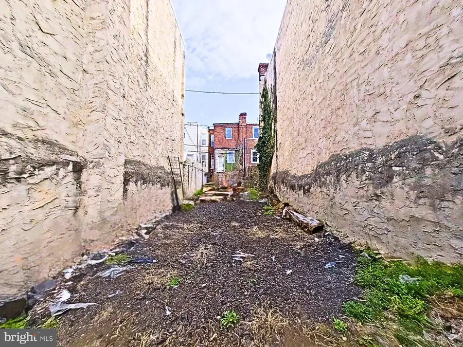 927 S Conestoga St, Philadelphia, PA 19143 - #3