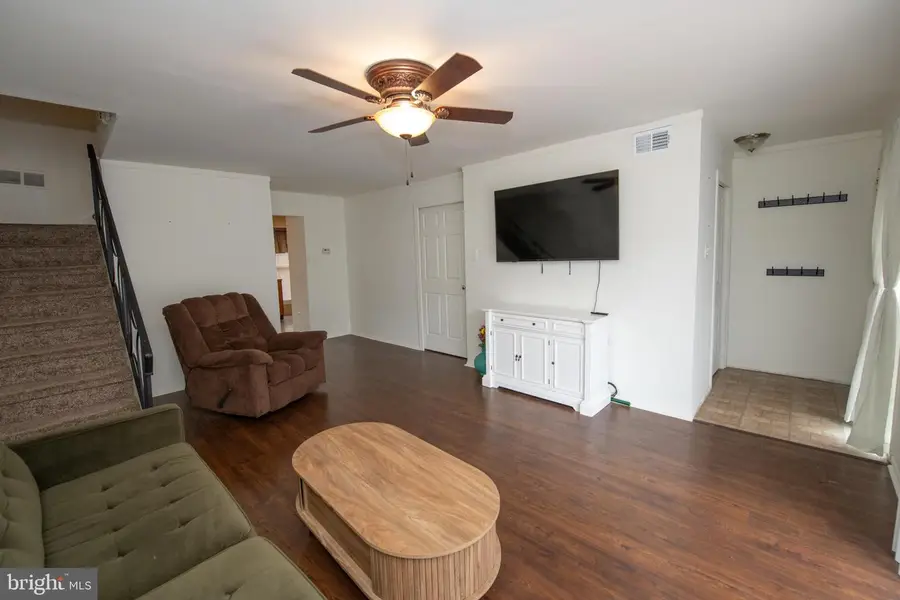 11885 Academy Rd #i2, Philadelphia, PA 19154 - #3