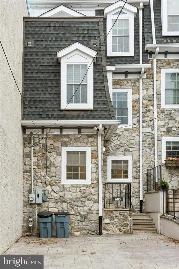 216 Wendover St, PHILADELPHIA, PA 19128