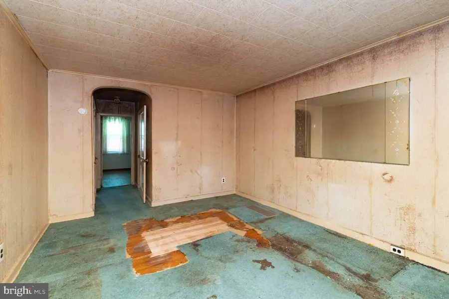 5109 Erdrick St, Philadelphia, PA 19124 - #2