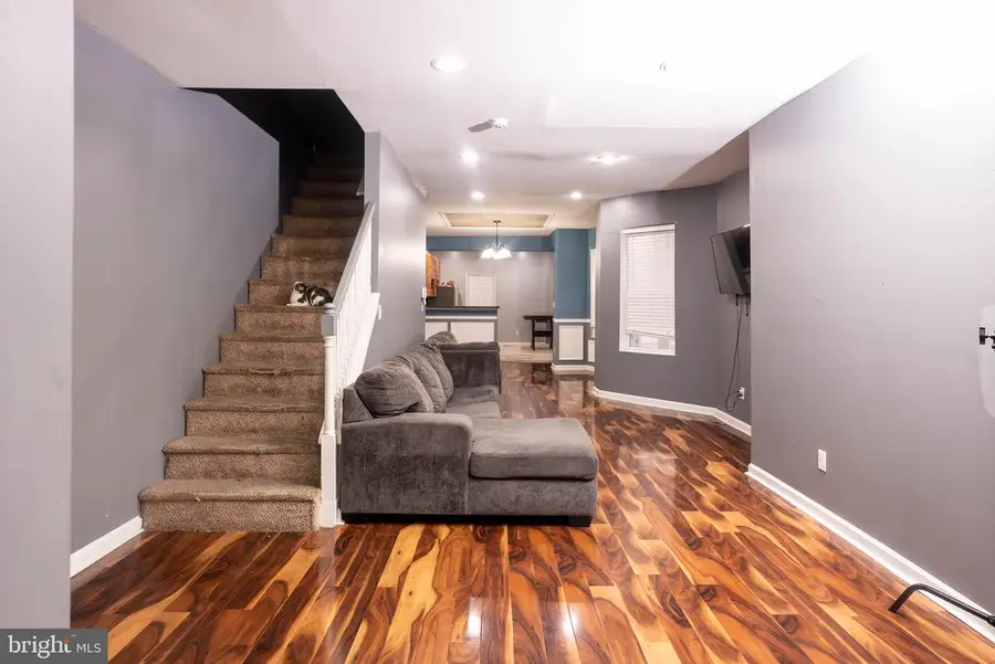 6137 W Jefferson St, Philadelphia, PA 19151 - #3