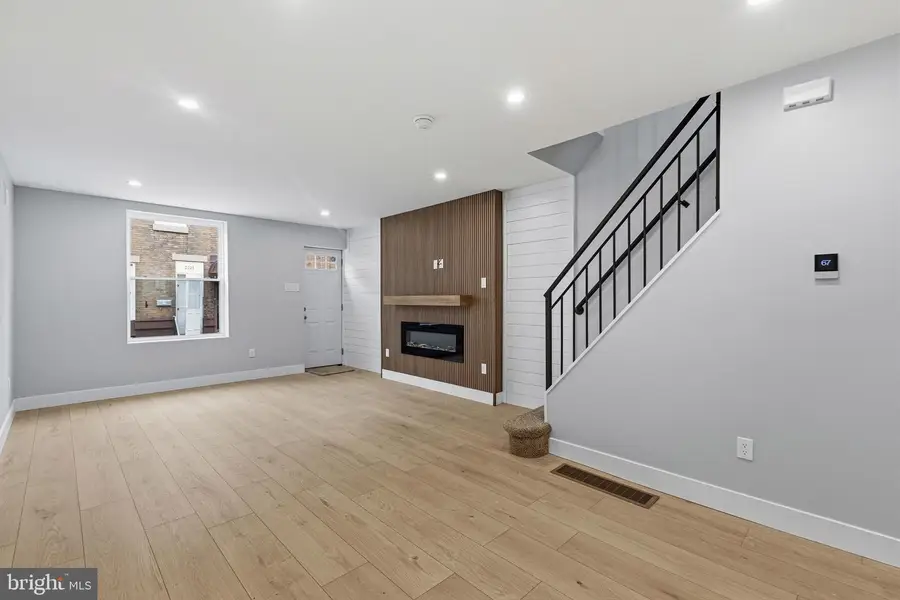 2224 S Opal St, Philadelphia, PA 19145 - #3