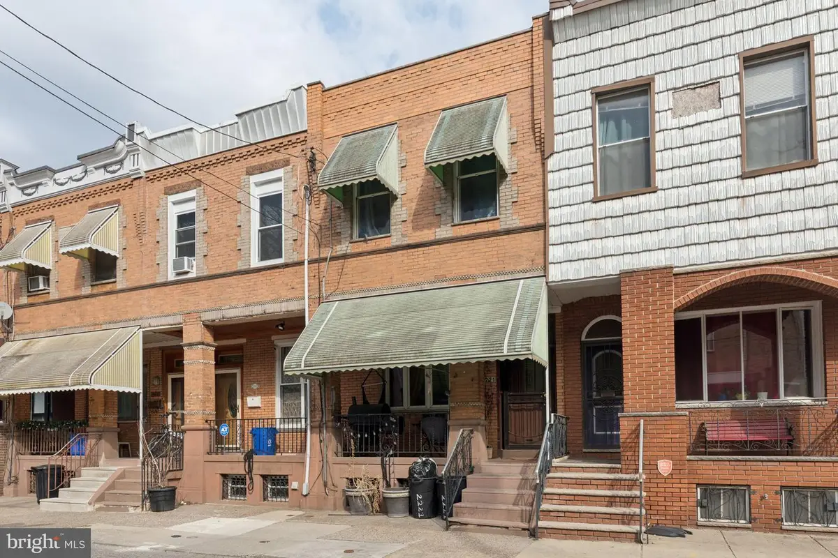 2221 S 17th St, Philadelphia, PA 19145 - #1