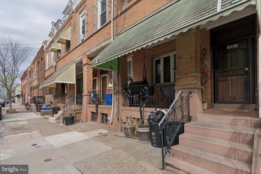 2221 S 17th St, Philadelphia, PA 19145 - #2