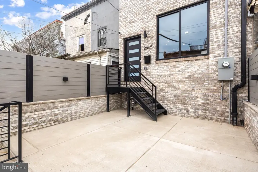 2665 Emerald St, Philadelphia, PA 19125 - #3