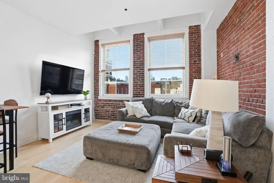 315 New St #317, Philadelphia, PA 19106 - #2