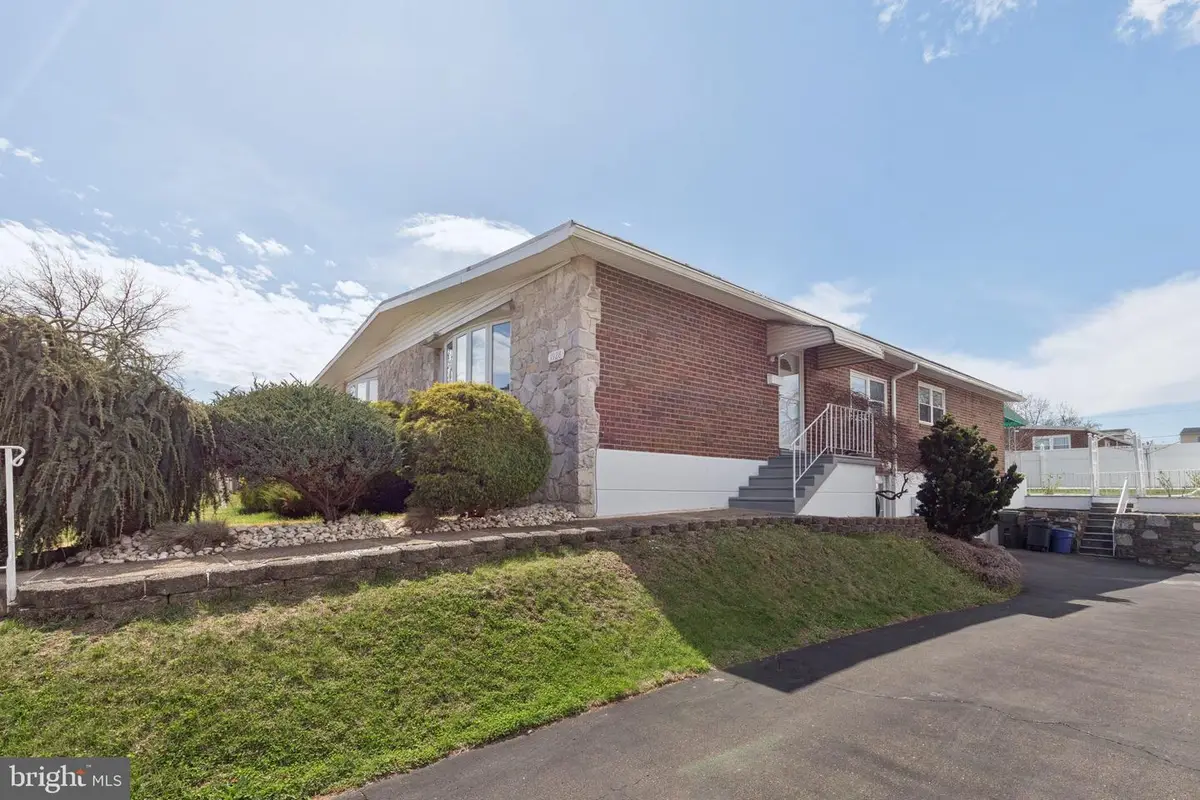 1928 Kentwood St, Philadelphia, PA 19116 - #1