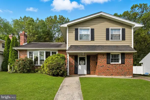 1028 Norvelt Dr, PHILADELPHIA, PA 19115