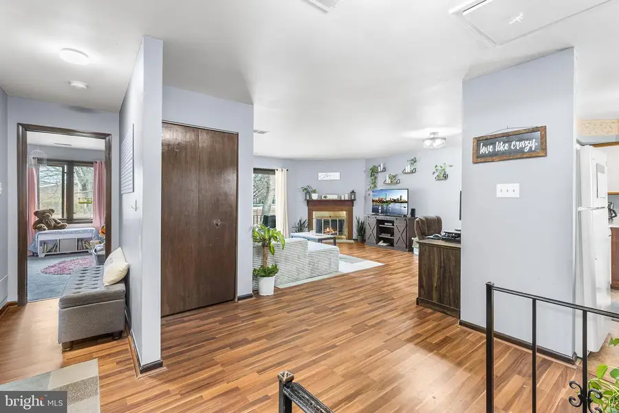 9019 Ayrdale Cres #48a, Philadelphia, PA 19128 - #3