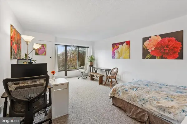 2001-00 Hamilton St #420, PHILADELPHIA, PA 19130