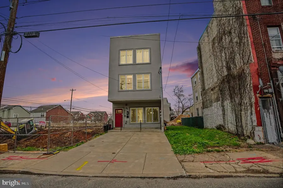 679 N 11th St #a, Philadelphia, PA 19123 - #2