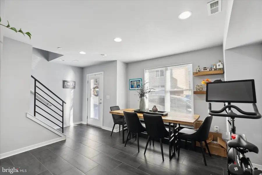 112 Kingsley St, Philadelphia, PA 19127 - #2