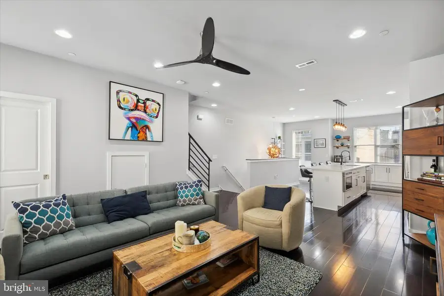 112 Kingsley St, Philadelphia, PA 19127 - #3