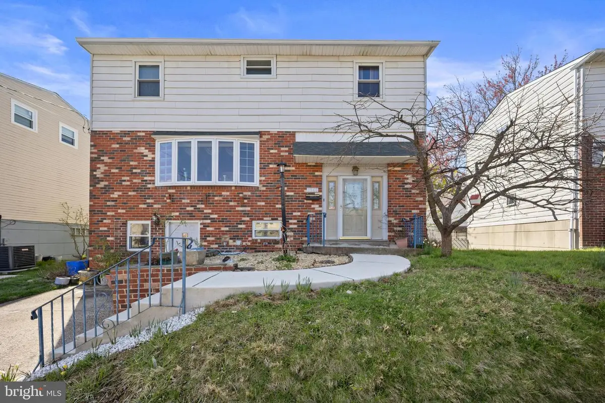 1966 King Arthur Rd, Philadelphia, PA 19116 - #1
