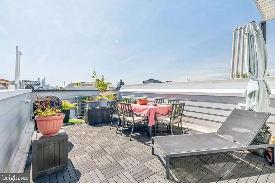 1029 Earl St, Philadelphia, PA 19125 - #2