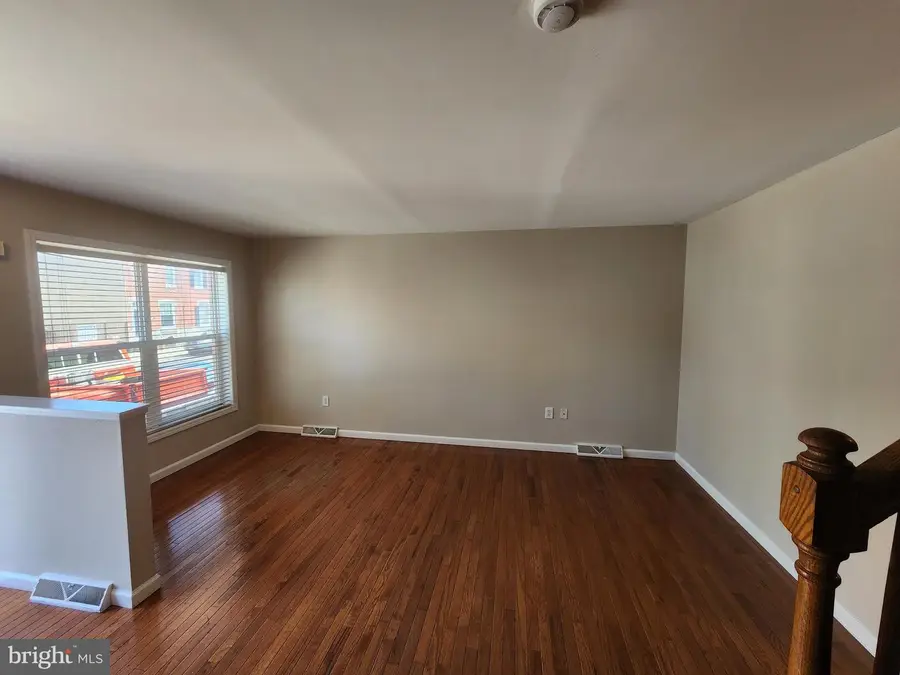 1120 E Susquehanna Ave #a, Philadelphia, PA 19125 - #3