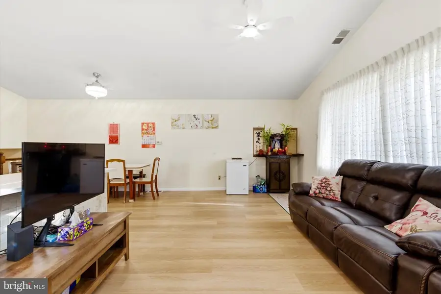 730 Charette Rd, Philadelphia, PA 19115 - #3