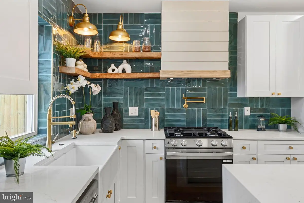 1530 N Lawrence St, Philadelphia, PA 19122 - #1