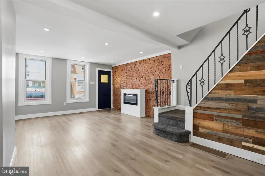 3185 Agate St, Philadelphia, PA 19134 - #2