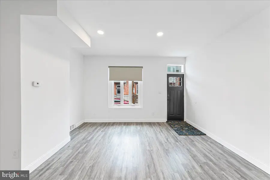 1915 S Woodstock St, Philadelphia, PA 19145 - #3