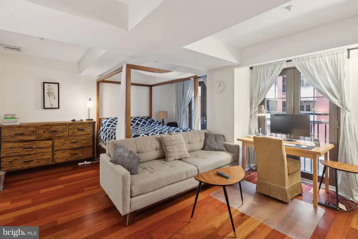 219-29 S 18th St #414, Philadelphia, PA 19103 - #1