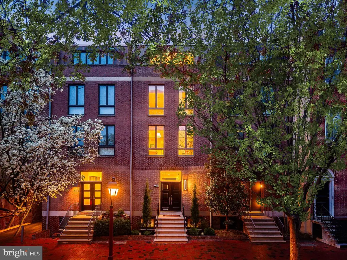 254 S 3rd St, Philadelphia, PA 19106 - #1