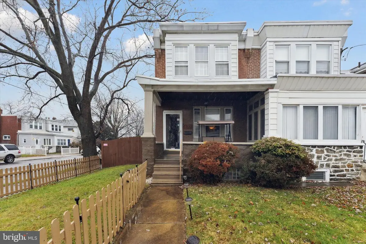 7200 Claridge St, Philadelphia, PA 19111 - #1