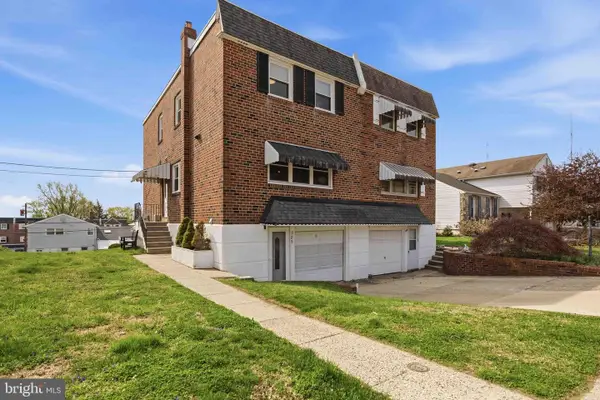 585 Wigard Ave, PHILADELPHIA, PA 19128