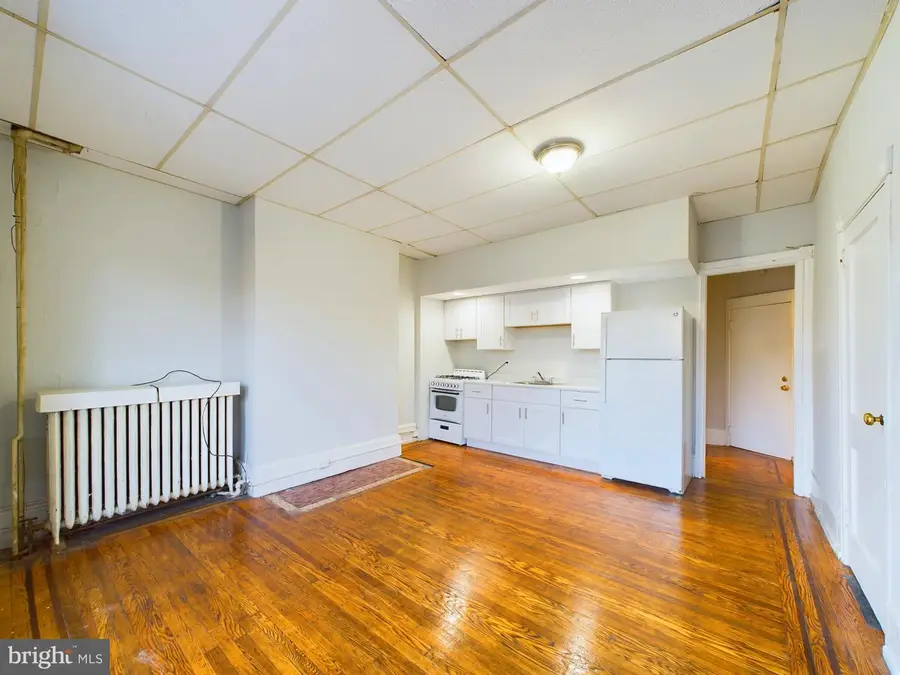 4408 Locust St, Philadelphia, PA 19104 - #2