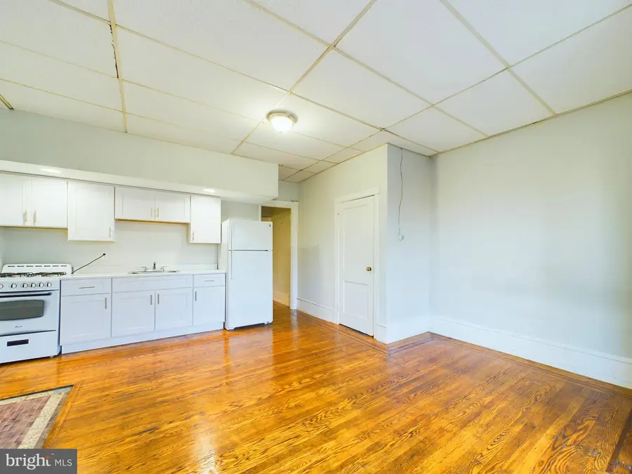 4408 Locust St, Philadelphia, PA 19104 - #3